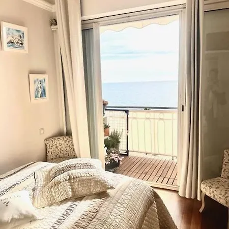 Face Les Princes アパート *