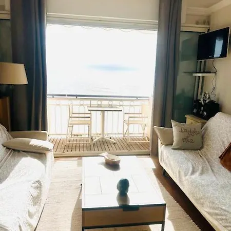 Face Les Princes Διαμέρισμα